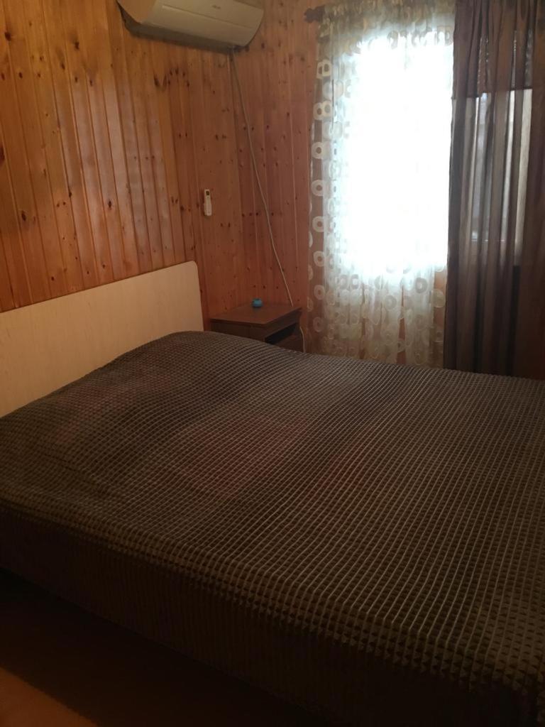 Guesthouse On Zheleznodorozhnaya スフミ エクステリア 写真